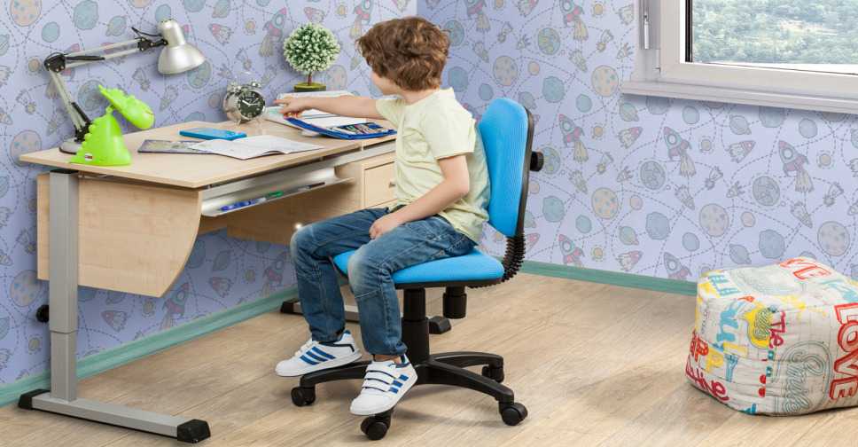 Как выбрать детский стул, регулируемый по высоте?