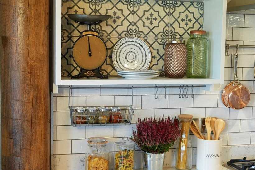 Поделки для декора кухни: идеи своими руками из ненужных вещей, включая шитье - интересные решения для стен