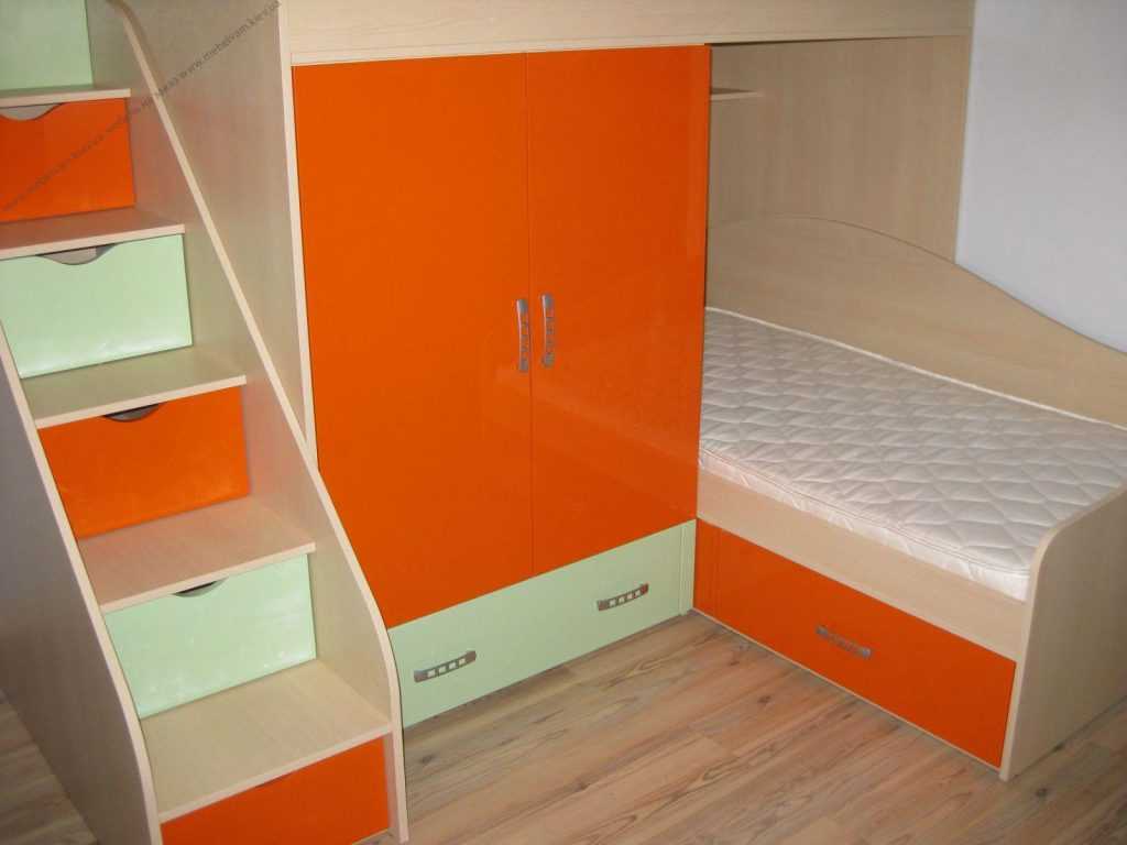 Двухъярусная кровать для детей со шкафом (54 фото): для детской комнаты