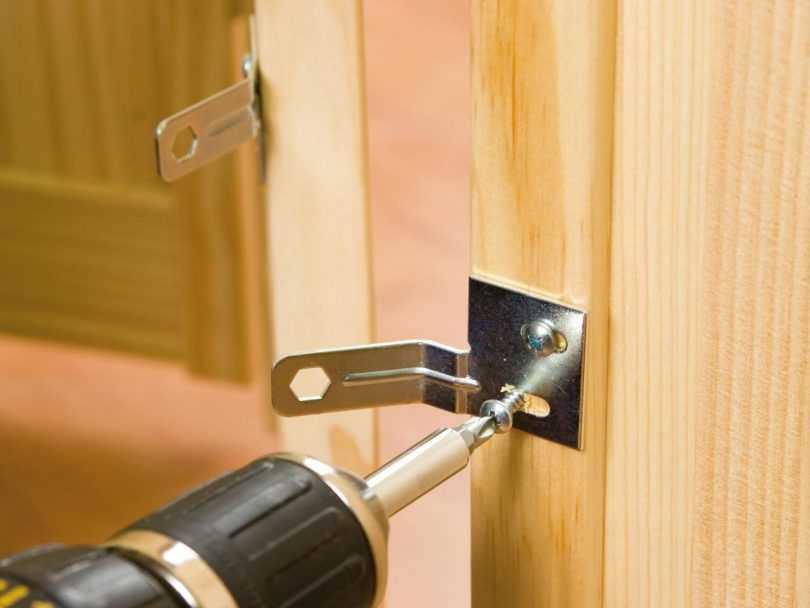 Петли дверные усиленные для тяжелых дверей – варианты монтажа