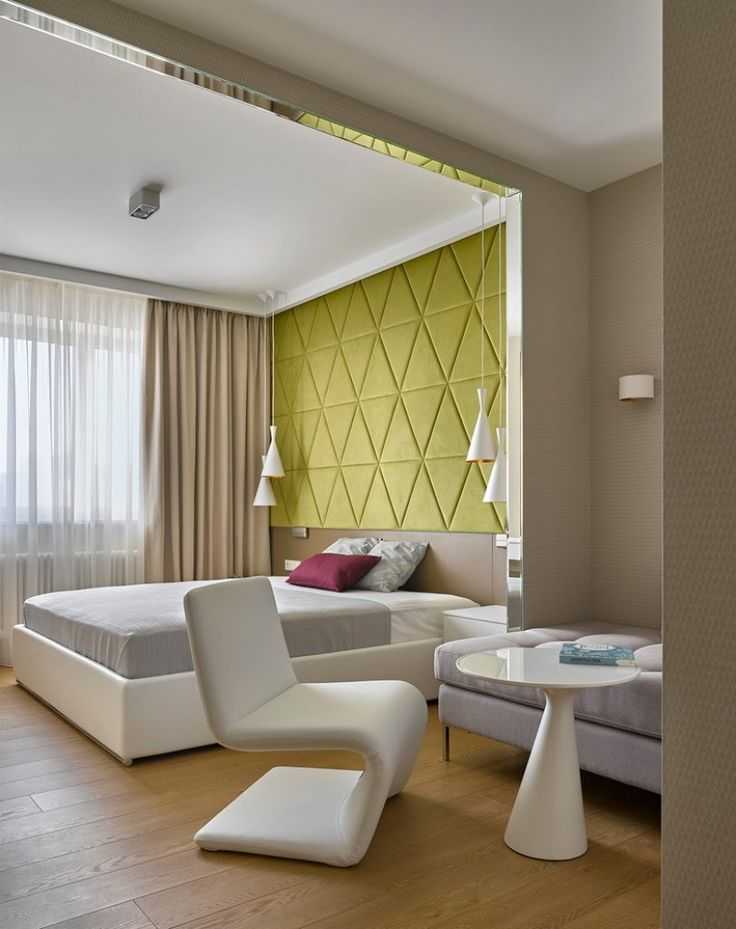 Кровать в гостиной: дизайн интерьера, идеи оформления зала площадью 18 кв. метров с диваном-трансформером вместо кровати