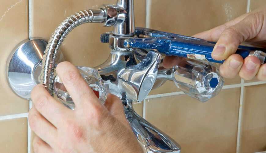 Как разобрать смеситель в ванной двухвентильного типа: ремонт и замена кран-буксы