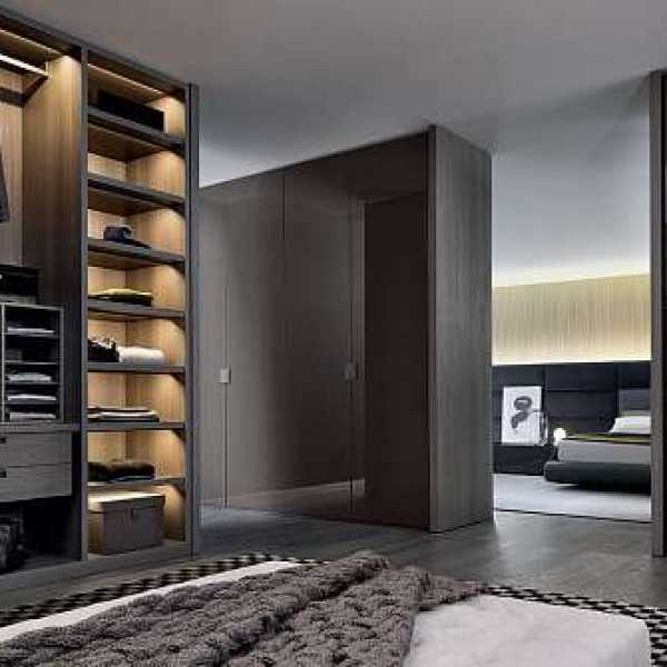 Современные шкафы в гостиную (33 фото): навесные модели для одежды в современном стиле для различных комнат
