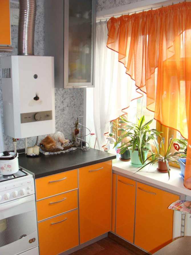 Дизайн кухни 7 кв. м с холодильником (24 фото) - новинки 2020-2021 года