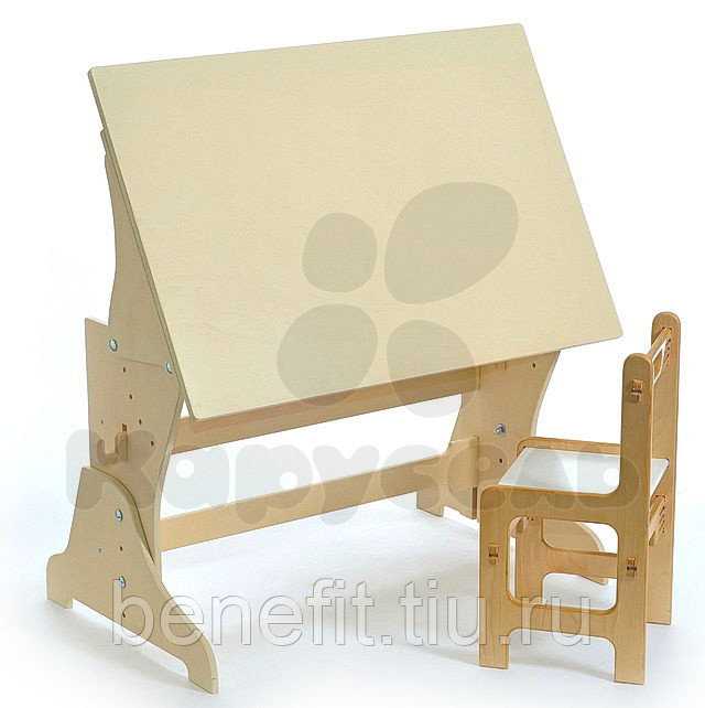 Стол для первоклассника: учитываем размеры, ширину столешницы, удобство